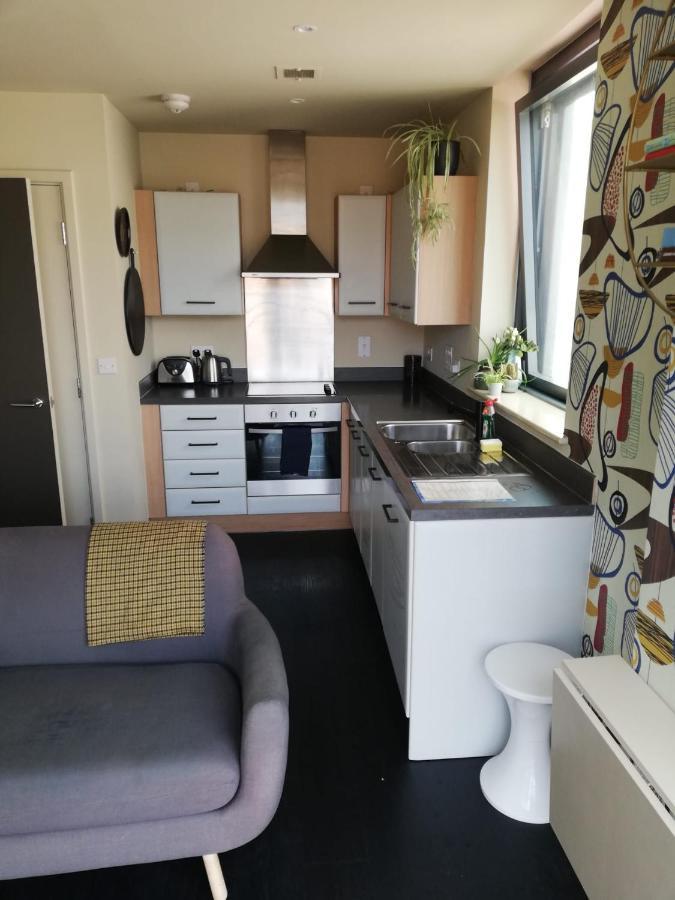 Canal View 1 Bed Apartment In Zone 1 Londra Dış mekan fotoğraf