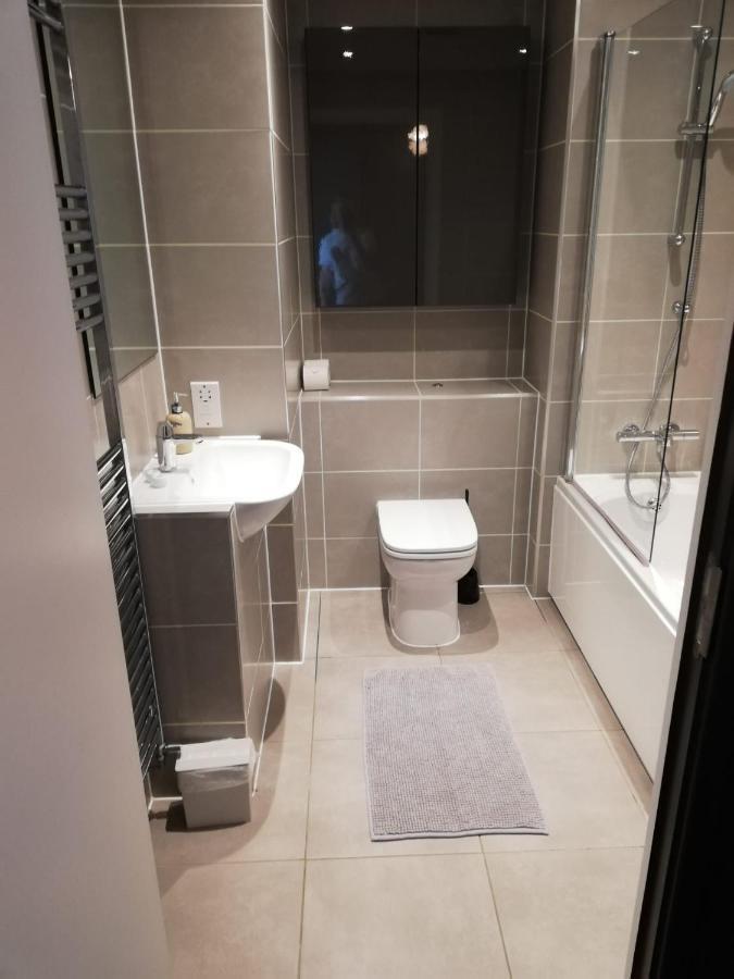 Canal View 1 Bed Apartment In Zone 1 Londra Dış mekan fotoğraf